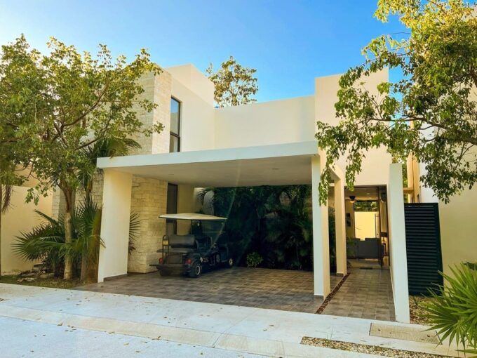 Posted in Pre-Sale in Playa Del Carmen
